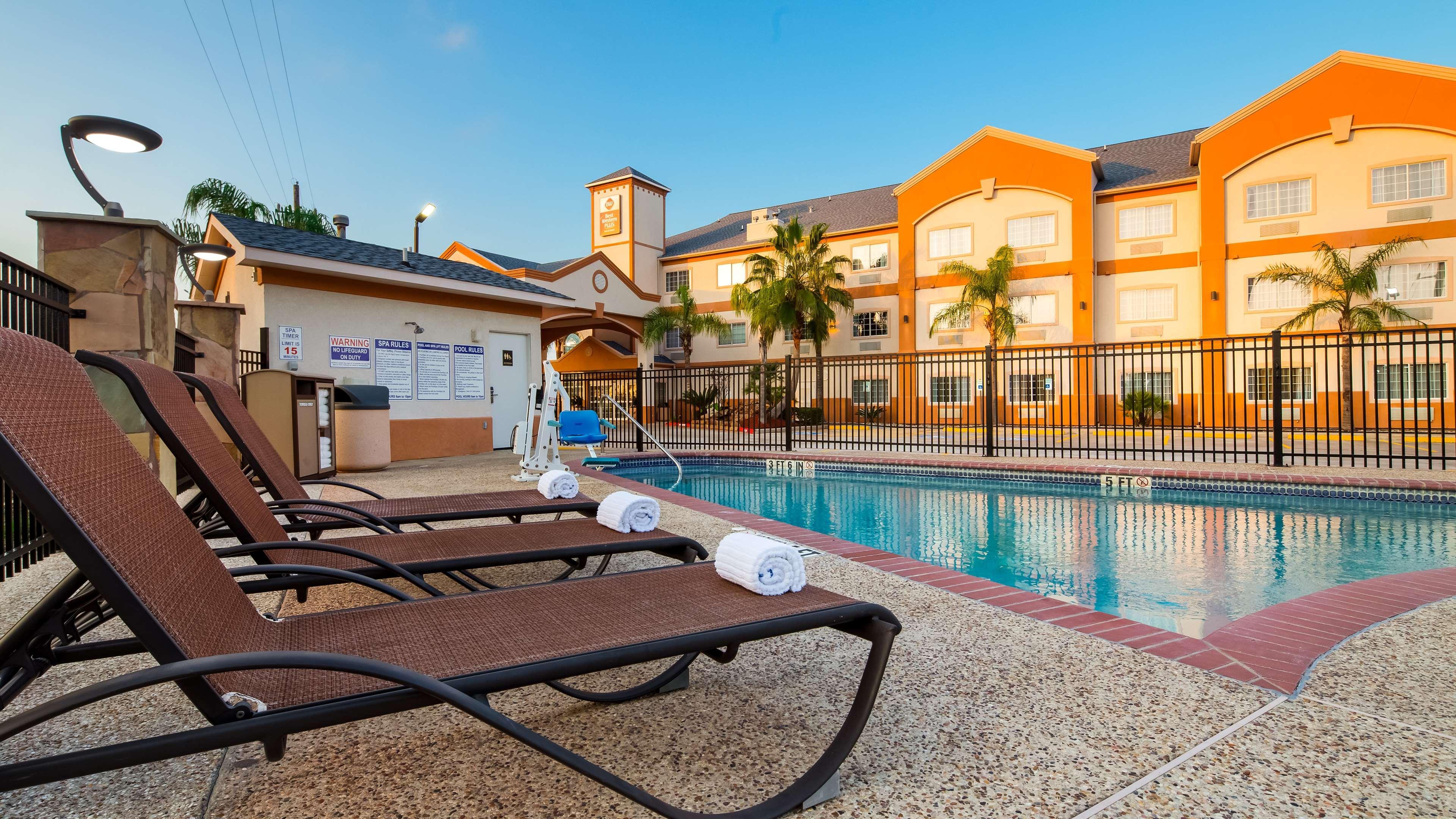 Best Western Plus Houston Atascocita Inn & Suites Humble Exterior foto